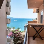 Noel Sea View Apartament