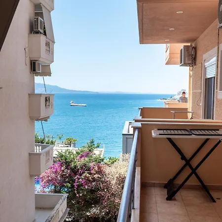 Noel Sea View Apartment