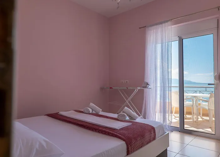 Noel Sea View